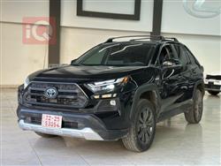 تۆیۆتا ڕاڤ 4